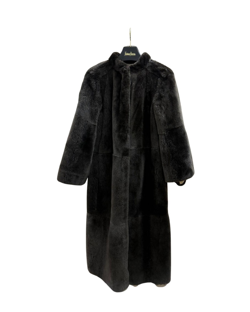 Fully Let-Out Mink Coat (Reversible Rainwear) with Mandarin Collar & Straight Sleeves 