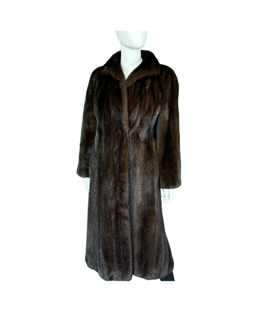 Gorgeous Mahogany Mink Coat with Wing Tip Collar & Straight Sleeves